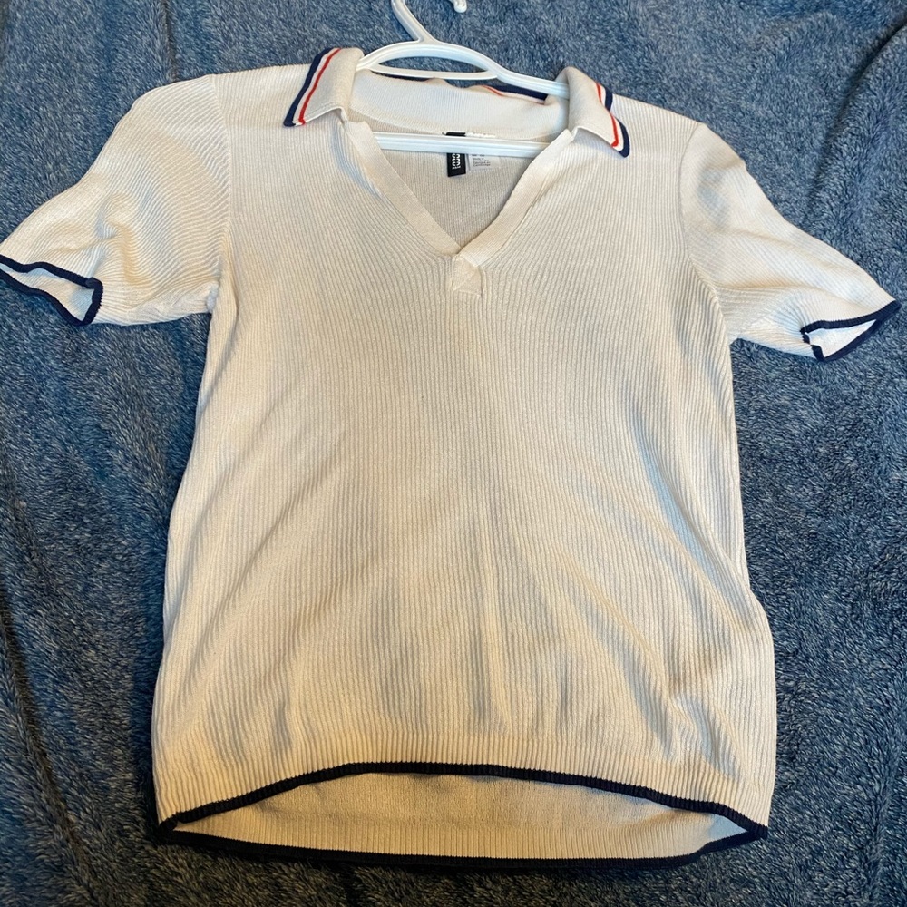 Light t shirt